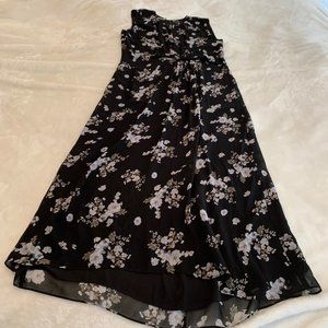 NWT Vince 100% Silk Tossed Floral Print Black Dress Size L